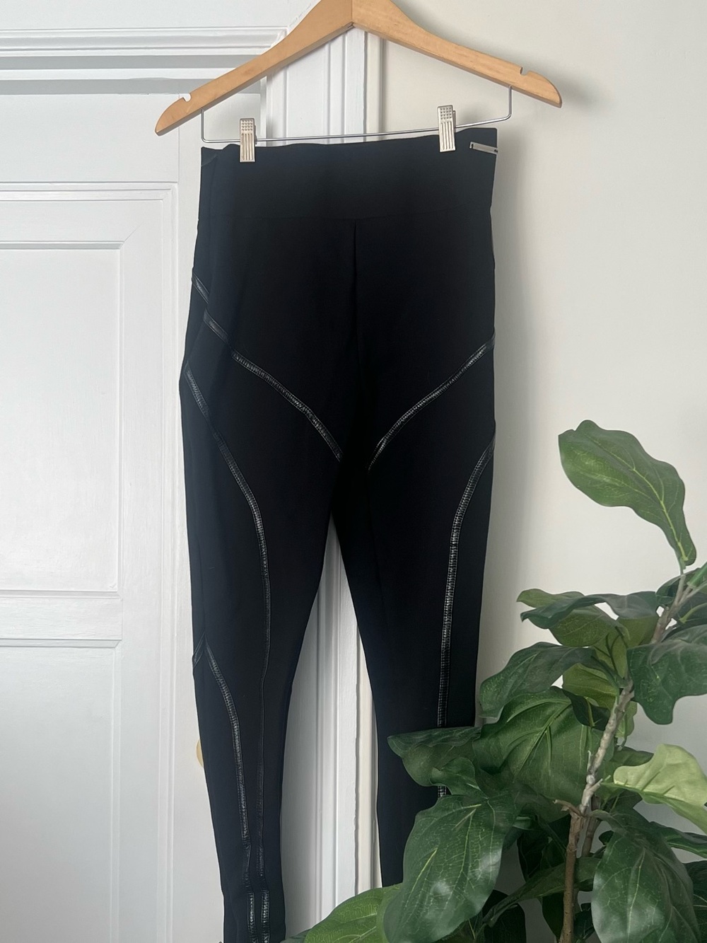 Manière De Voir Leggings